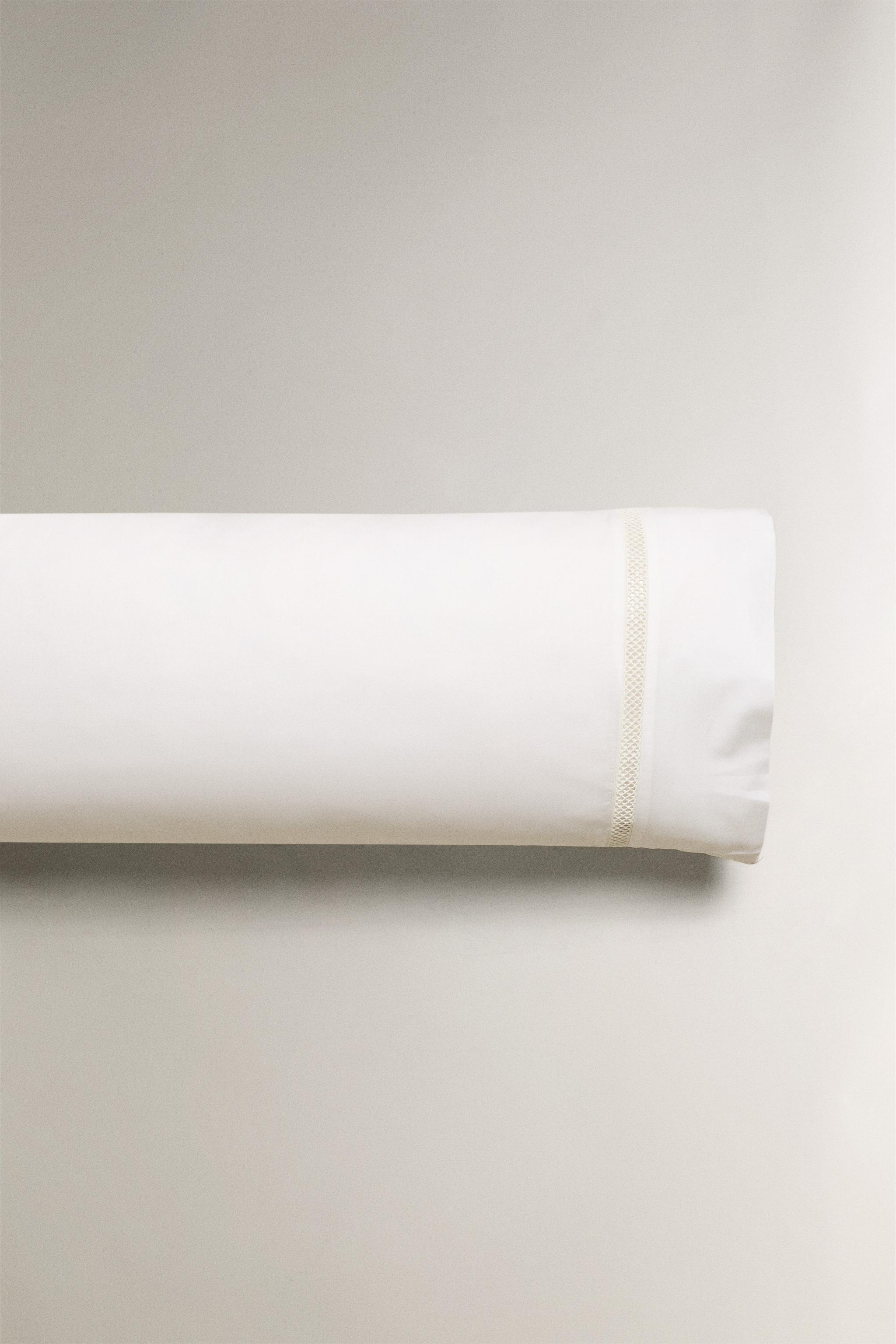 SATEEN PILLOWCASE WITH HEMSTITCHING EMBROIDERY